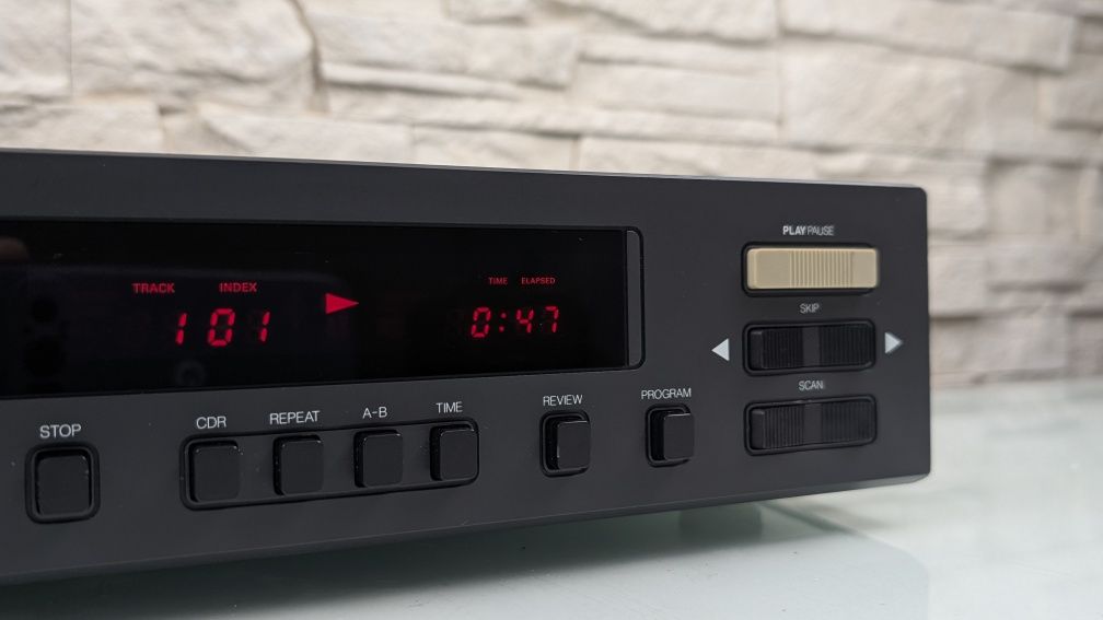 NAD 5440 Wysokiej klasy odtwarzacz płyt