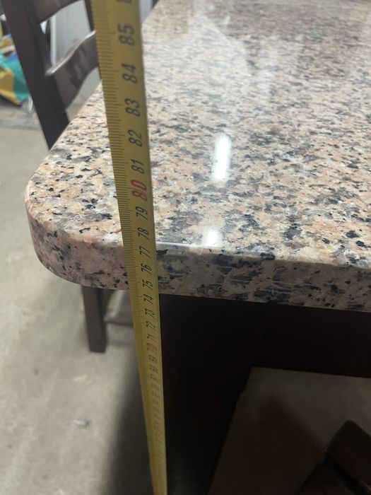 Mesa de Cozinha e 4 Cadeiras