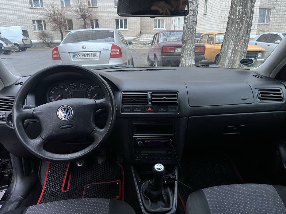 Volkswagen Golf 4