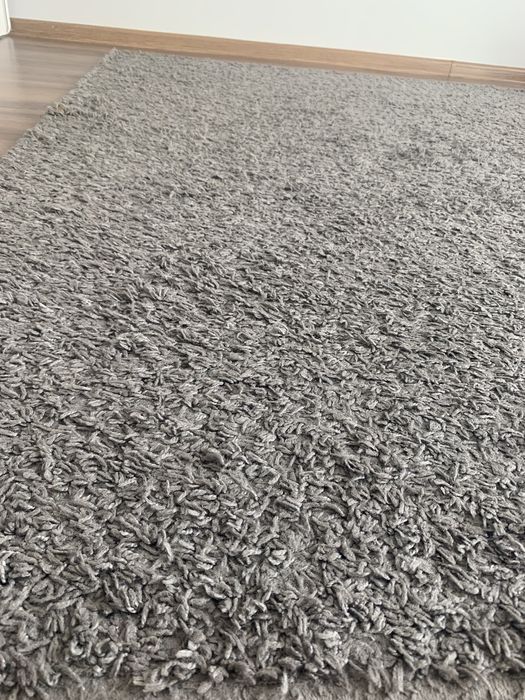 Килим в кімнату на підлогу