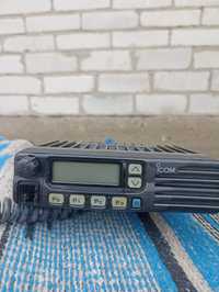 Радіостанція Icom ic 110