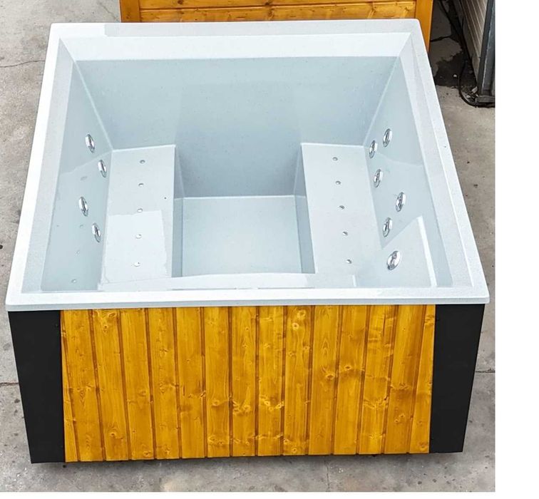 Balia ogrodowa hydromasaż PIRAMIDA bania jacuzzi
