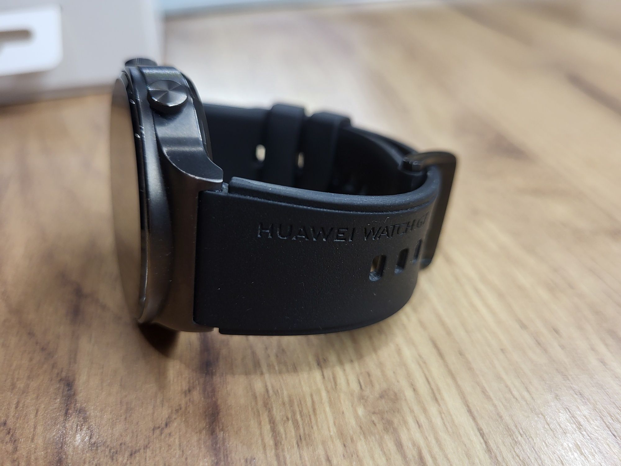 Huawei Watch GT2 Pro elegancki
