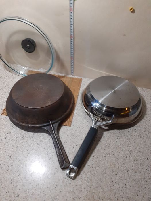 Чайник нержавейка . Сковорода  Бергофф Berghoff