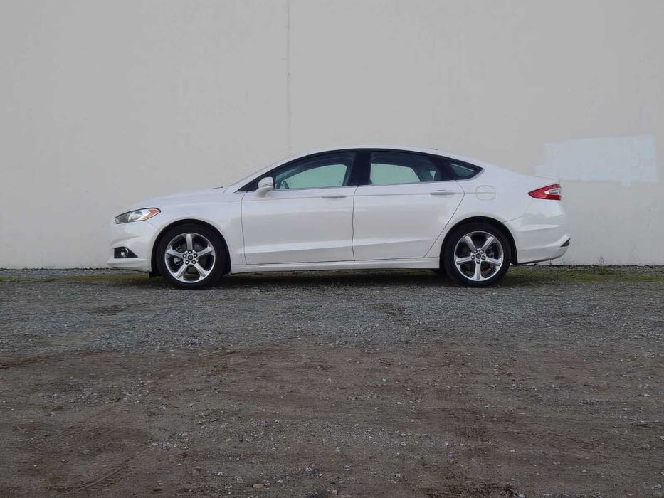 Ford Fusion      2014