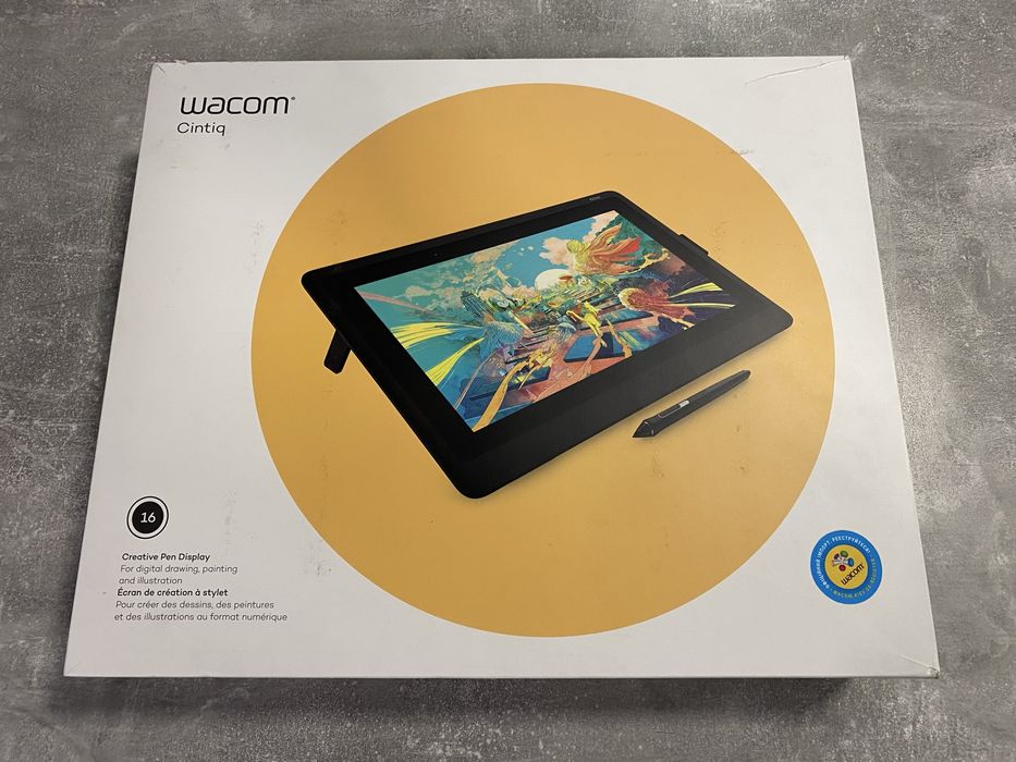 Графічний планшет Wacom Cintiq 16FHD