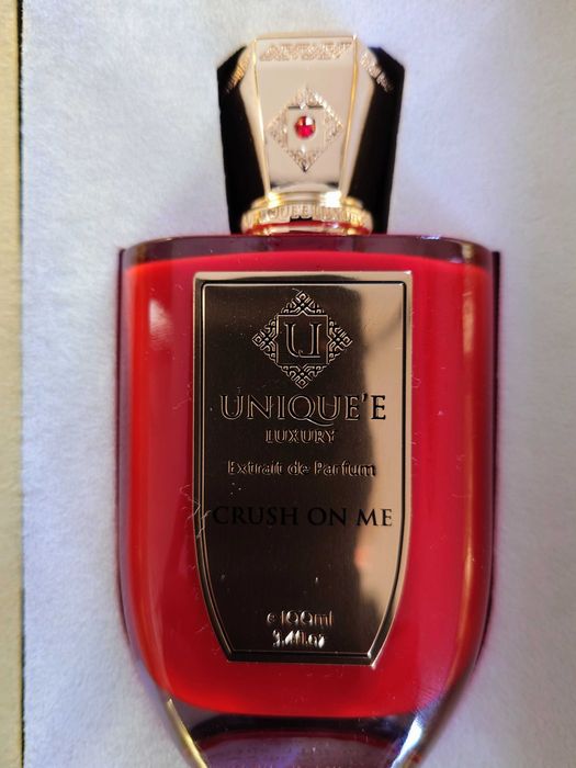Unique'e Luxury Crush On Me