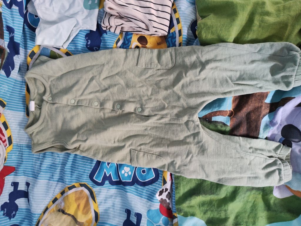 Paka ubrań dla chłopczyka firmy H&M