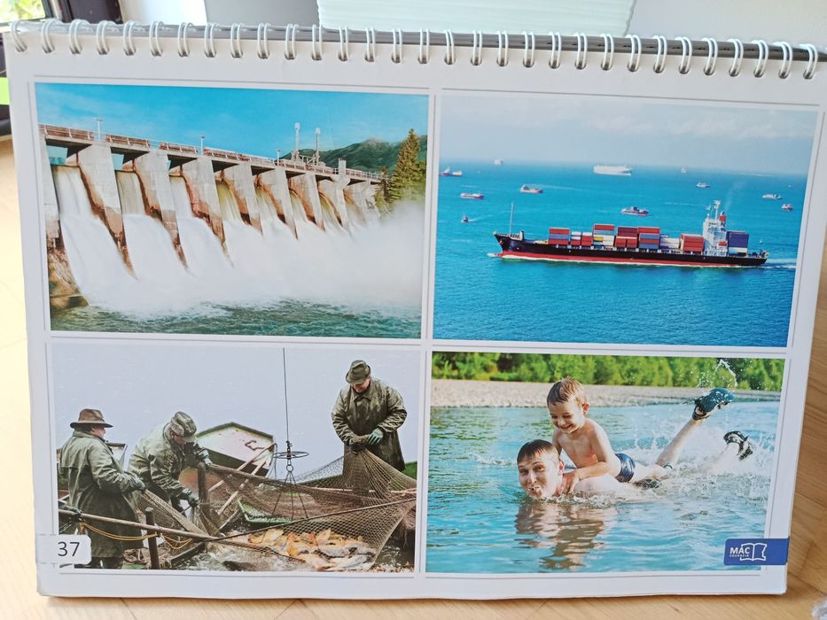 Tablice demonstracyjne. Odkrywam siebie. Szkoła tuż-tuż.