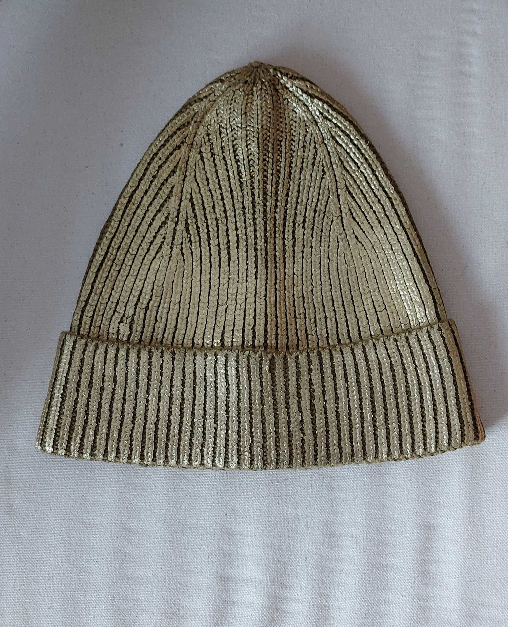 Gorro dourado Zara