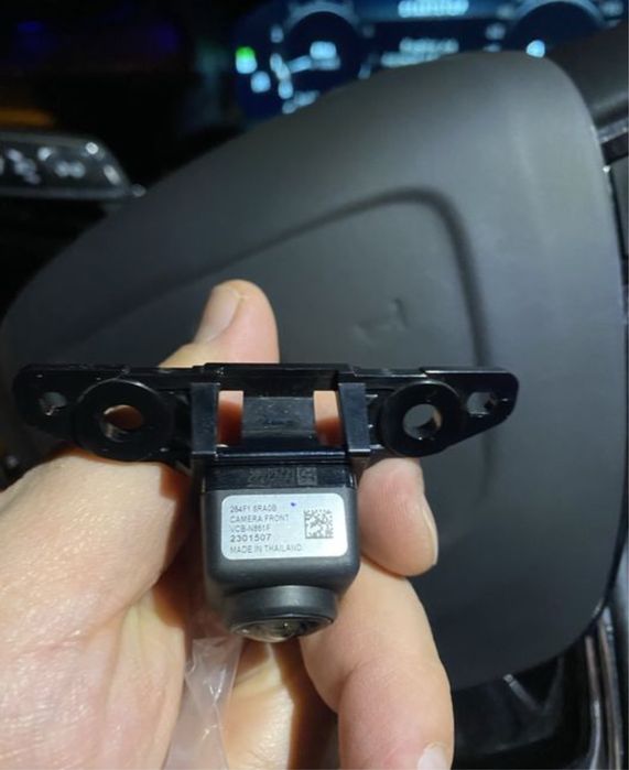 Камера передняя Nissan Rogue T33 2020+