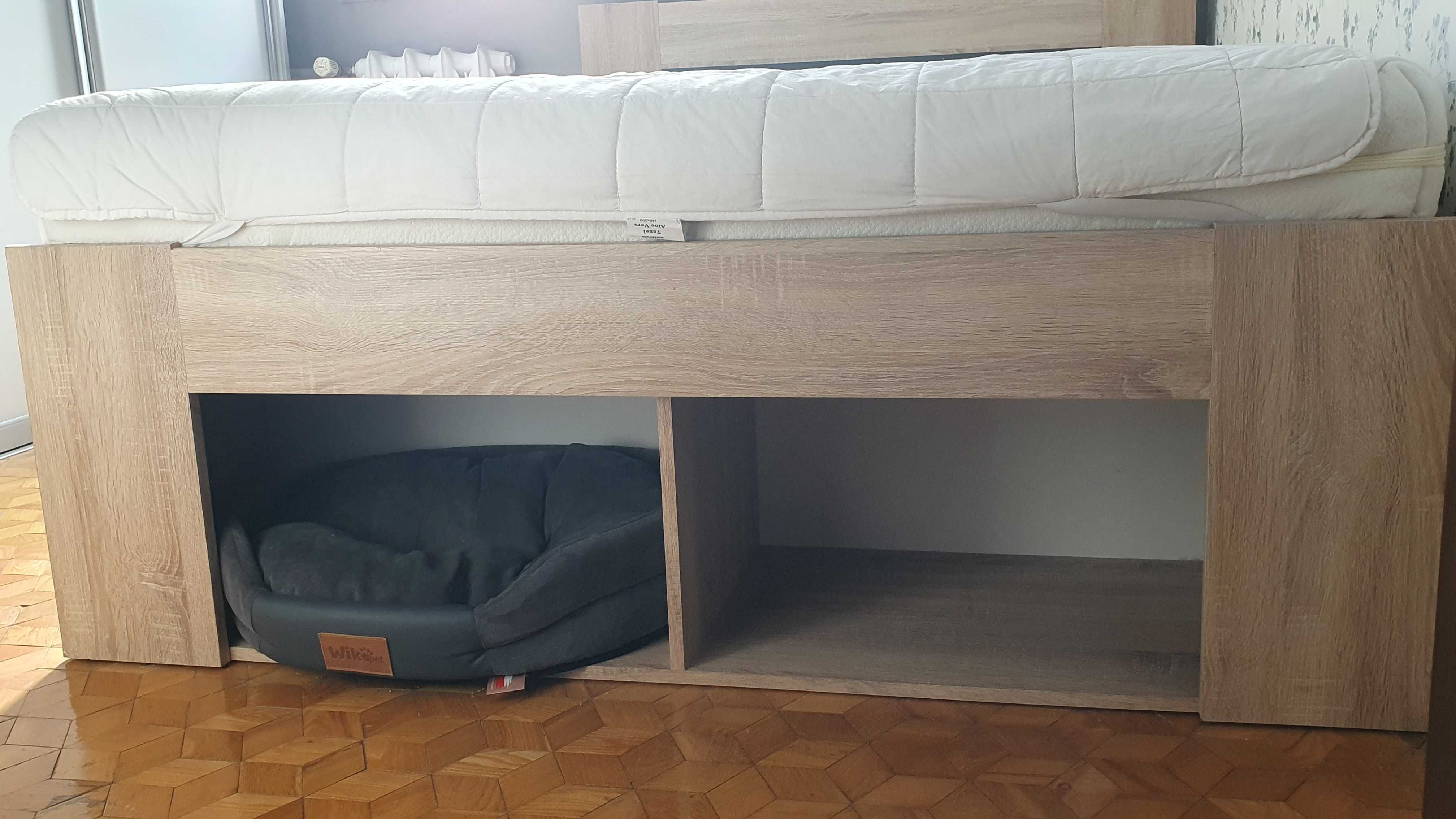 Łoże małżeńskie w kolorze ecru