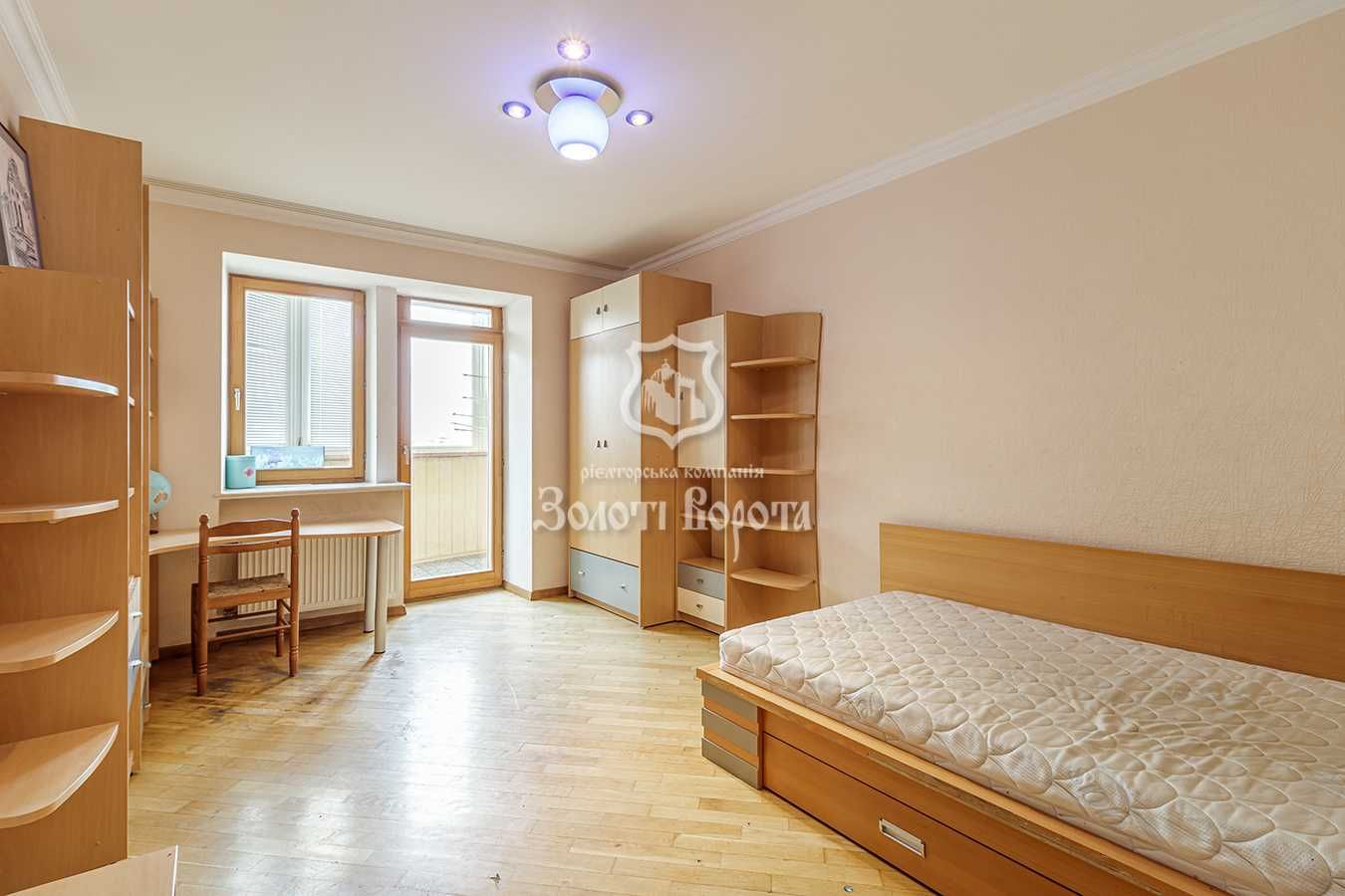 Квартира, 3к. Гарний стан. Івасюка, 12г, Оболонь, Оболонський район