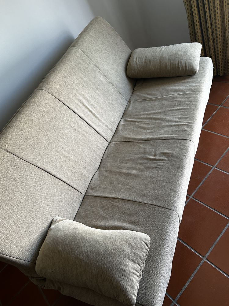 Sofá cama pouco usado