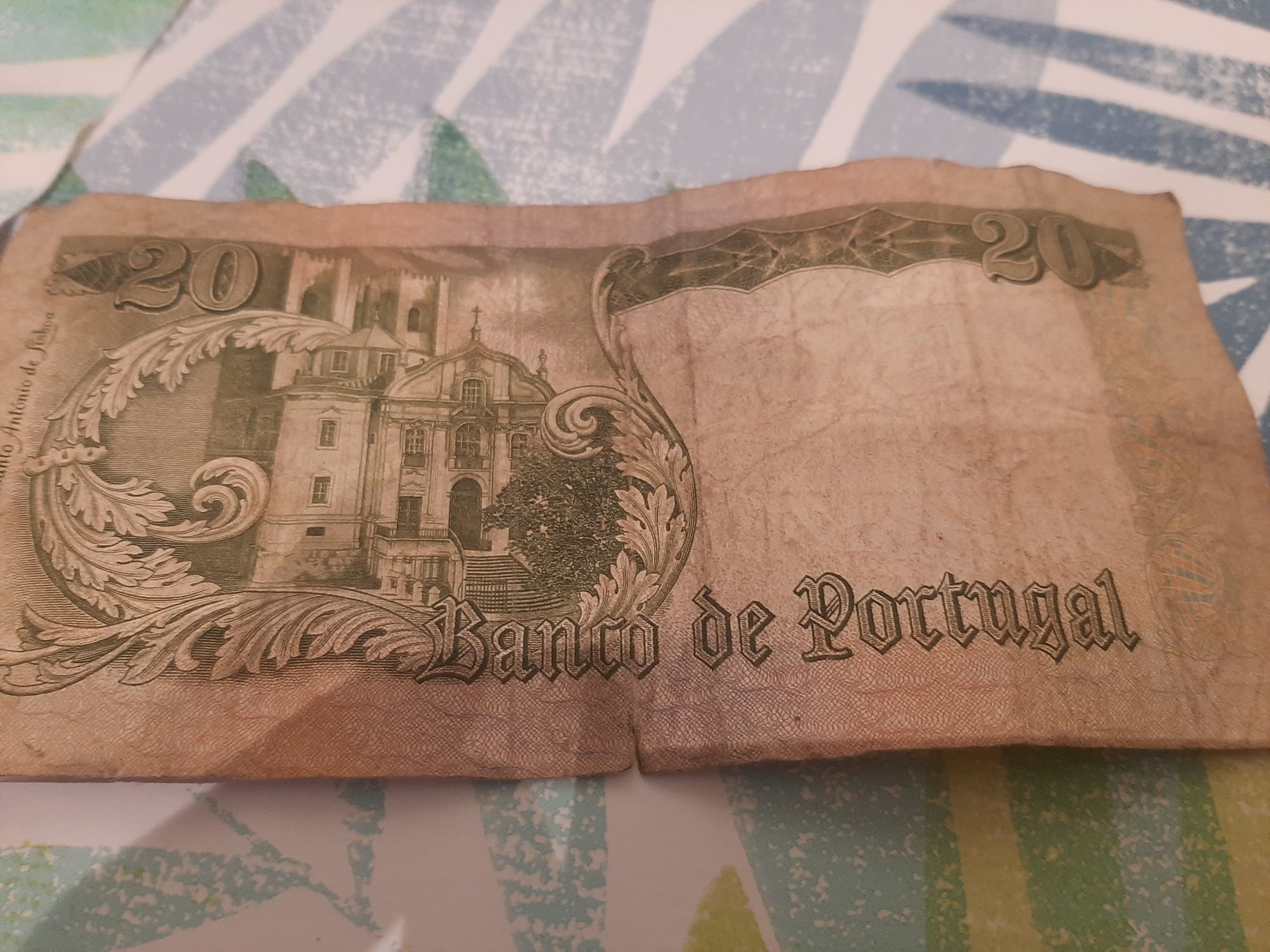 Nota de 20 escudos . DO ANO 1964