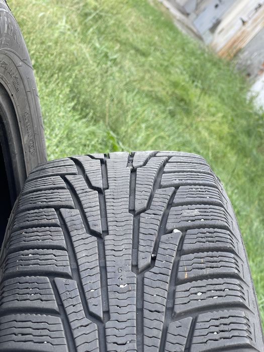 Гума зима NOKIAN NORDMAN rs2 215/60/17