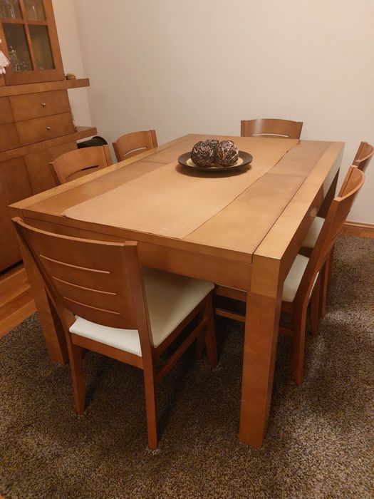 Vendo separado Mobília sala de jantar mais móvel para TV
