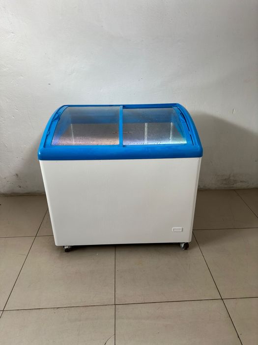 Zamrazarka 300 l Crimarg 100 cm