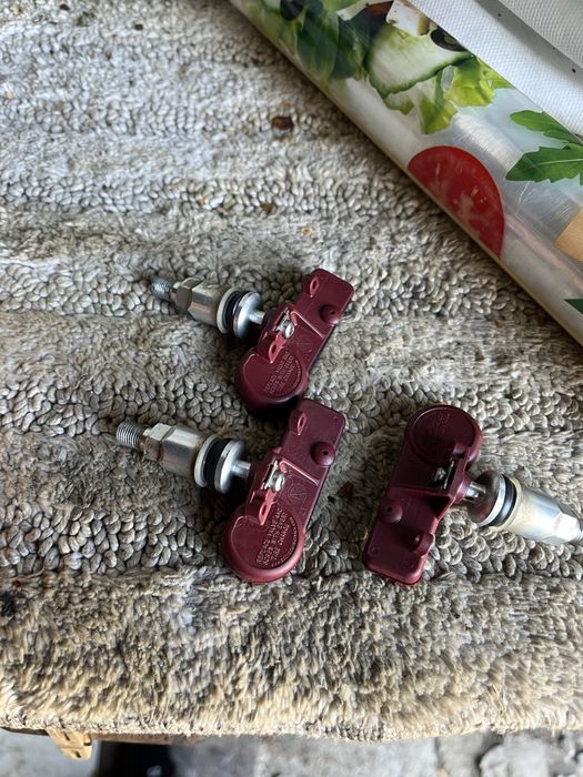 Датчики давления в шинах Ford