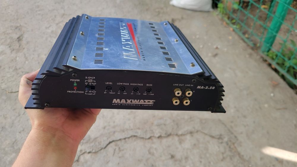 Продам усилитель Maxwatt ma-2.5
