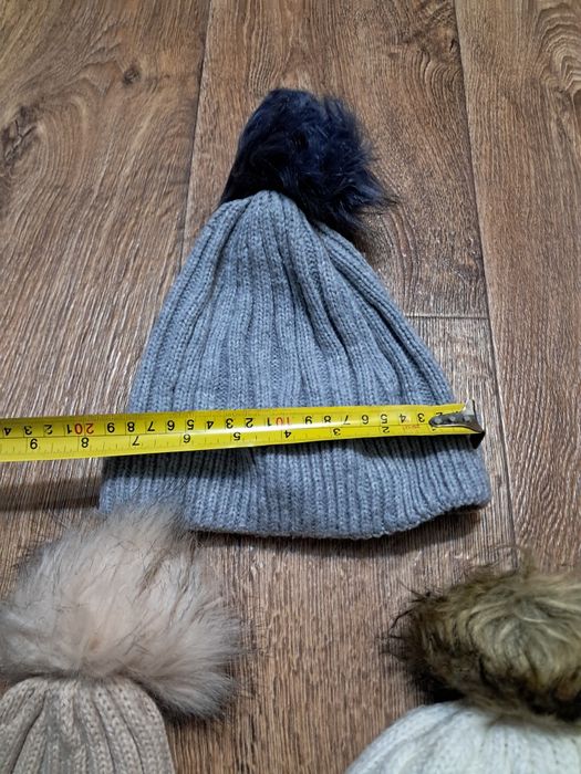 Продам дитячи шапки