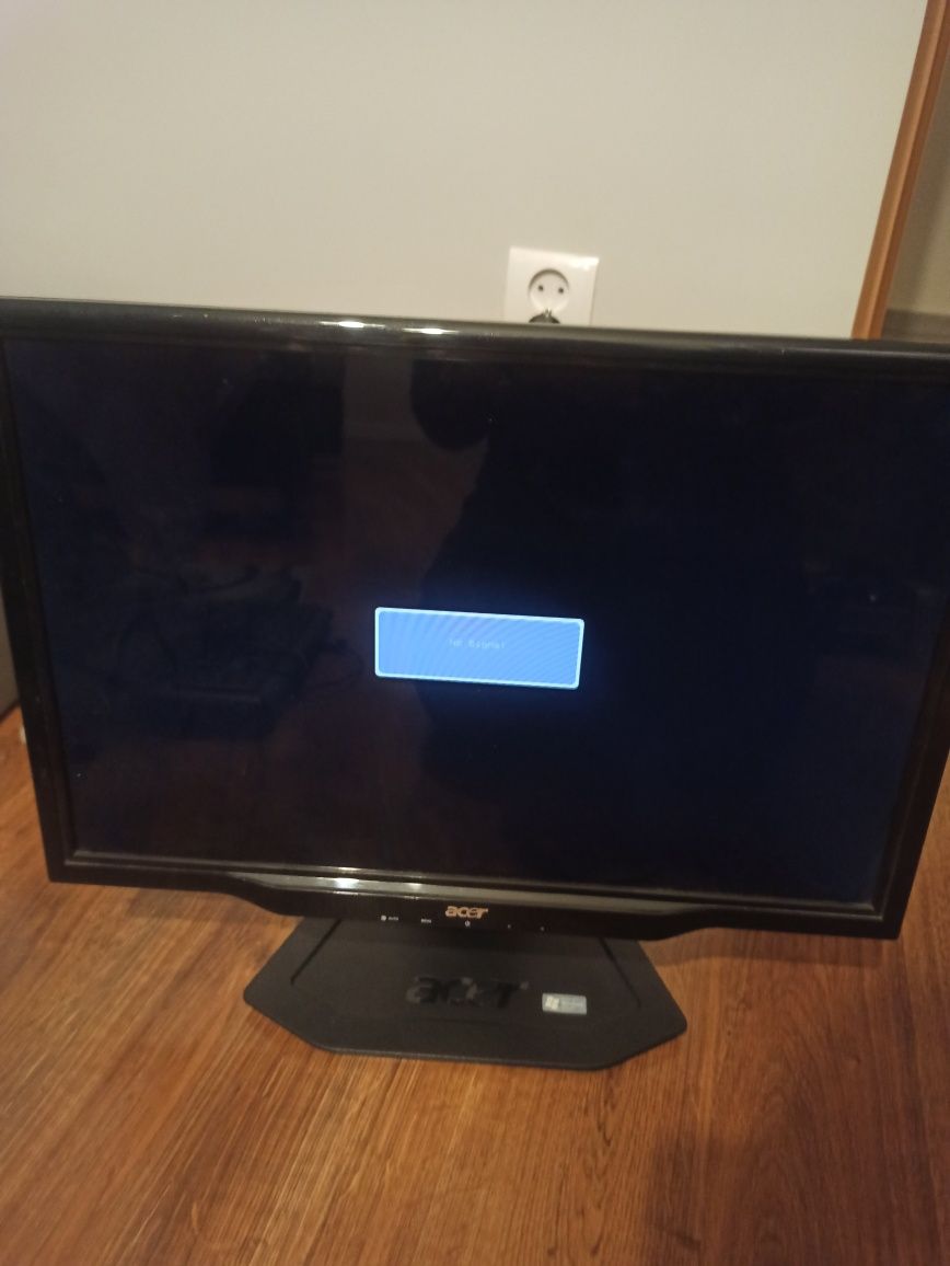 Monitor lcd Acer x222w , klawiatura w gratisie