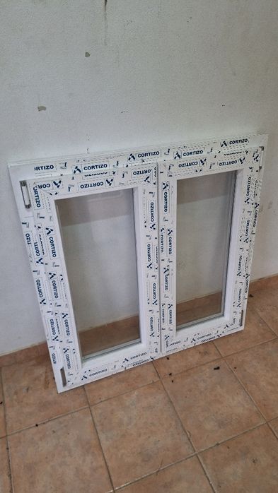 Janela de PVC 2 folhas
