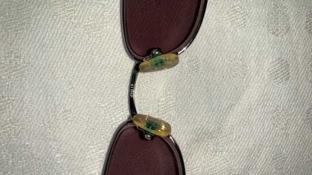 оправа окулярів Guees