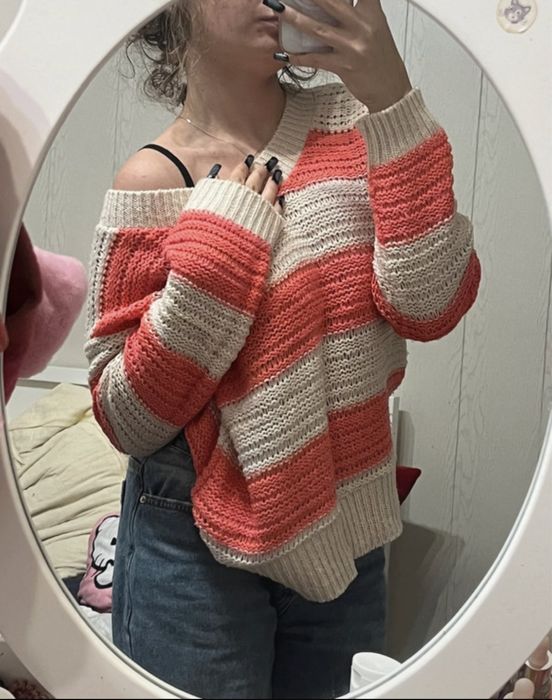 Damski sweter w paski oversize