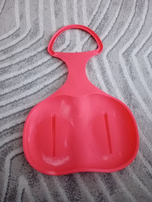 Jabłuszko sanki nowe bez metki ślizg