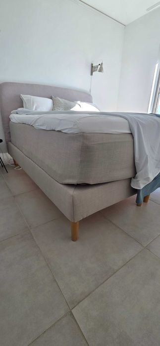 Quarto hóspedes 180x200 pouco uso, Super  King Size Oportunidade  Ikea