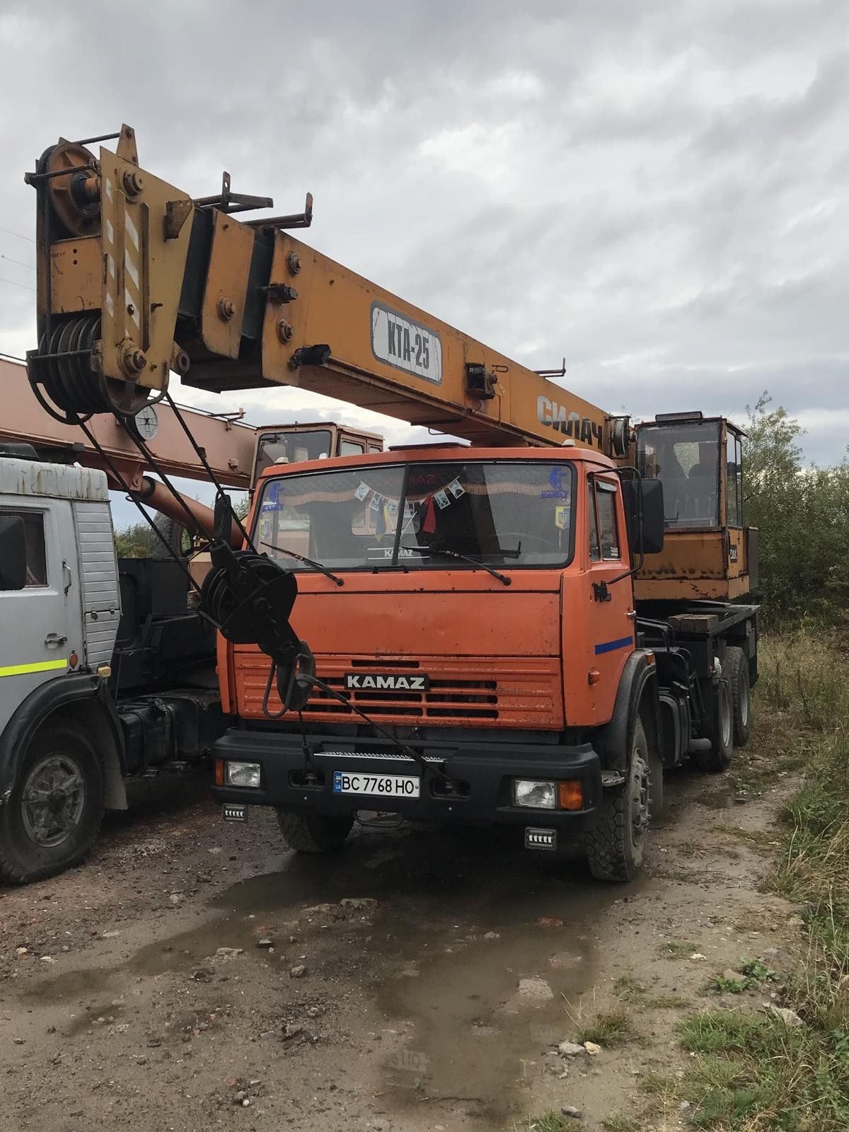 Оренда Автокранів та Самоскидів
