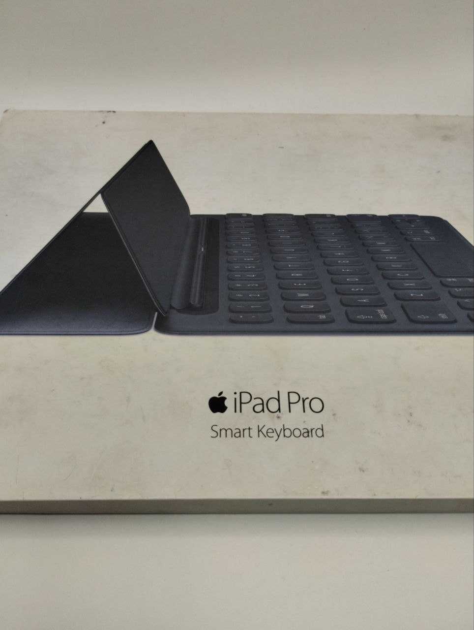 Комп'ютерна клавіатура Apple iPad Pro Smart Keyboard A1772