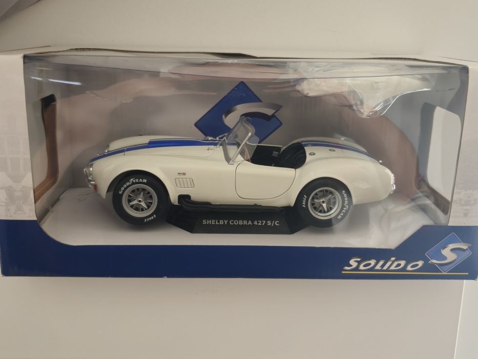 1:18 AC Shelby Cobra