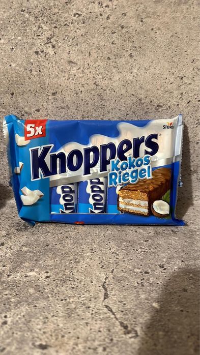 Шоколадно-вафельні батончики Knoppers