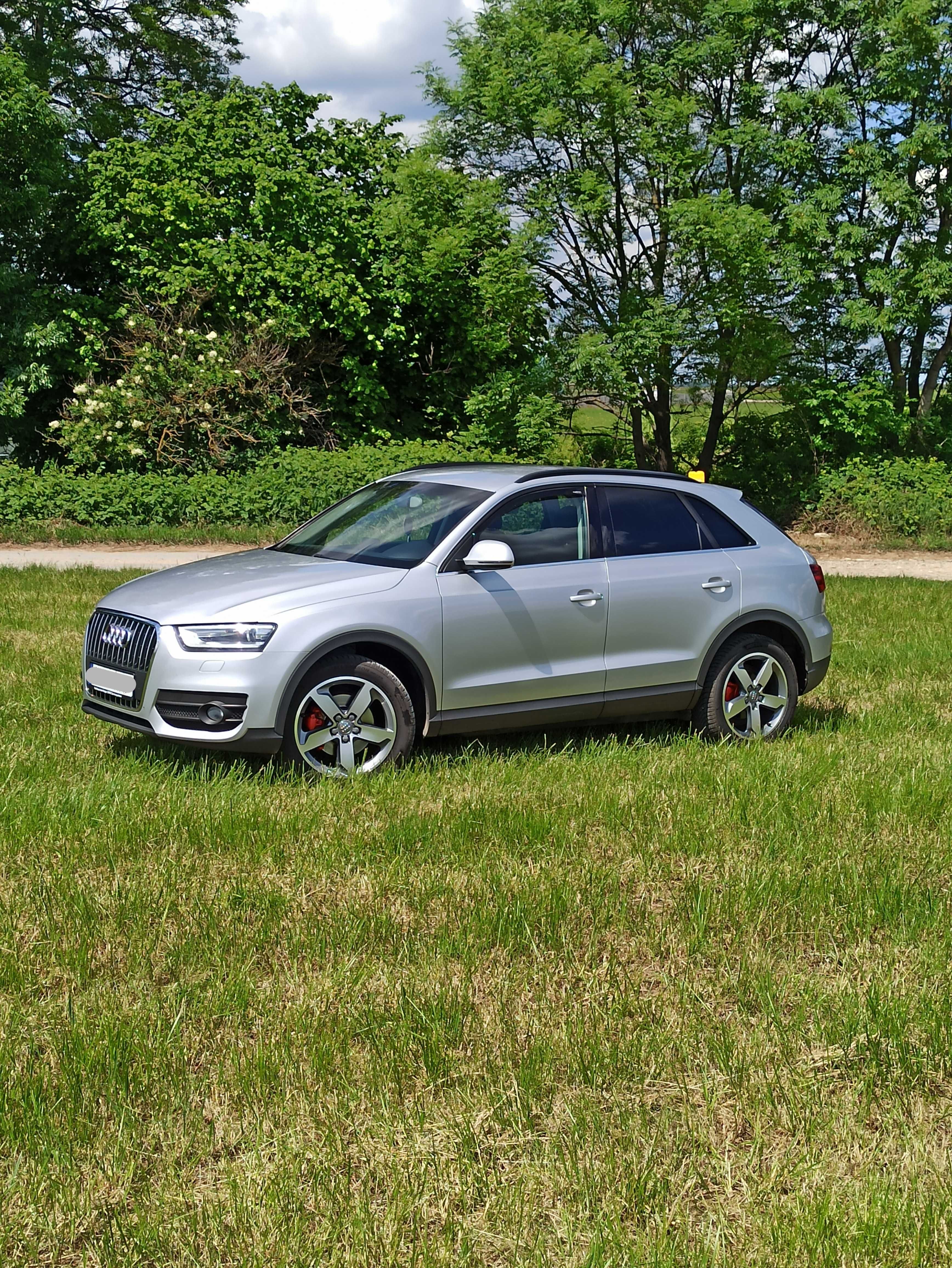 Audi Q3 2.0TDI SportPakiet  Led Bi Xenon BOSE