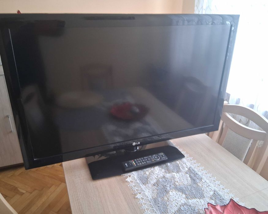 Telewizor LG 42"