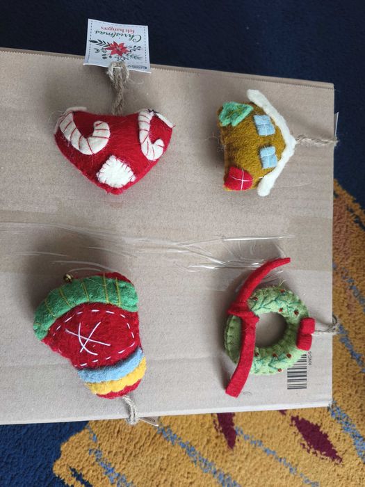 Ozdoby / artykuły świąteczne