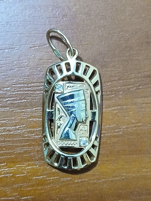 Золота каблучка перстень +підвіска. Проба 585. Нефертіті.