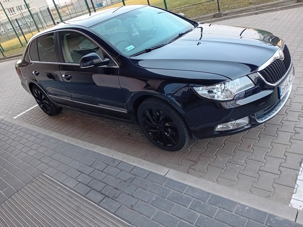 Skoda superb 4×4 3.6 LPG