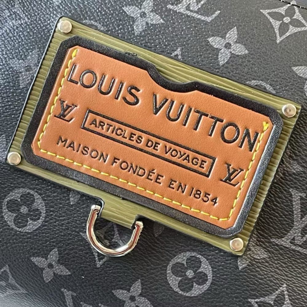 Louis vuitton Discovery blackpack