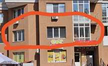 В продажу металопластикові вікна 2 шт та металопластиковий балкон.