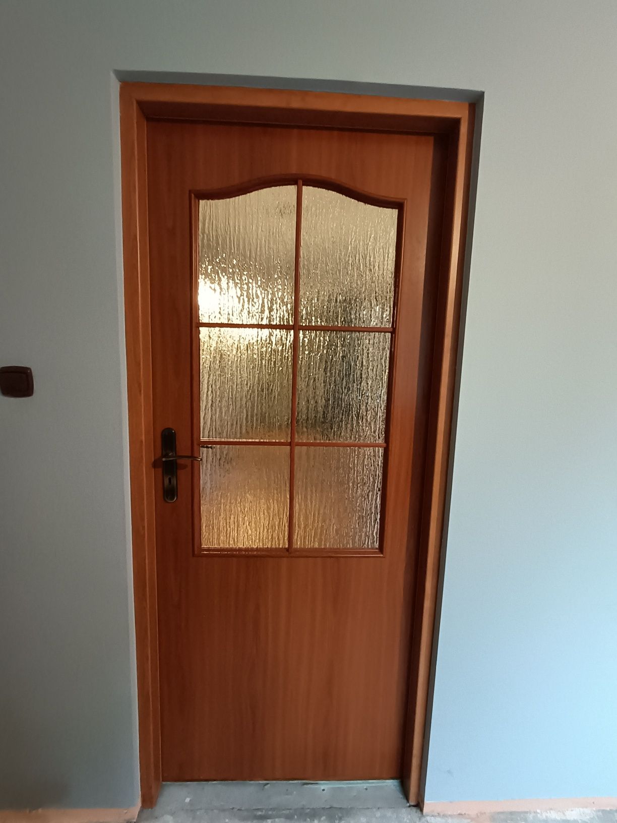 Drzwi wewnętrzne 80 z futrynami