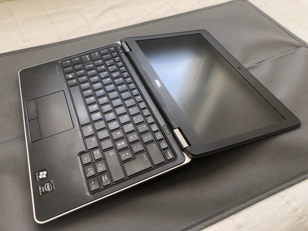 Dell Latitude i5 SDD 128GB 8Gb RAM Tablet