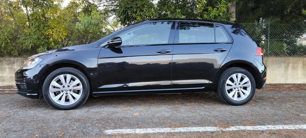 VW Golf 1.6 TDI Confortline
