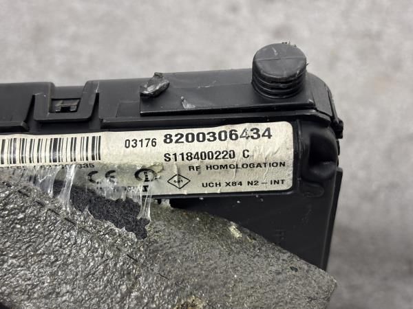 Caixa fusíveis / SAM / BSI RENAULT Megane II (BM0/1_, CM0/1_)