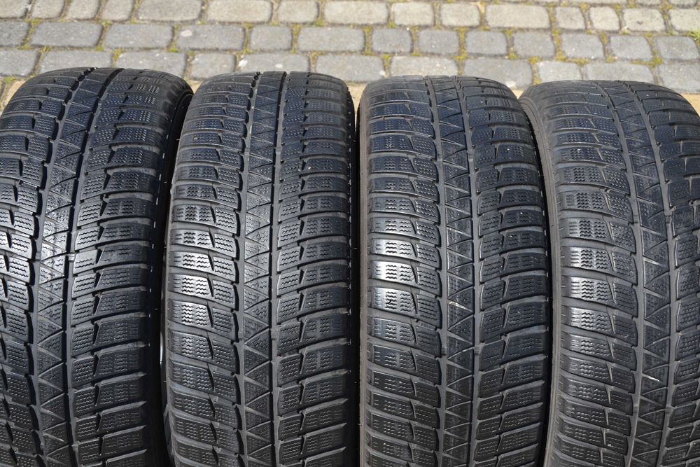 215/50R17 95V Falken Opony Zima Bez Napraw