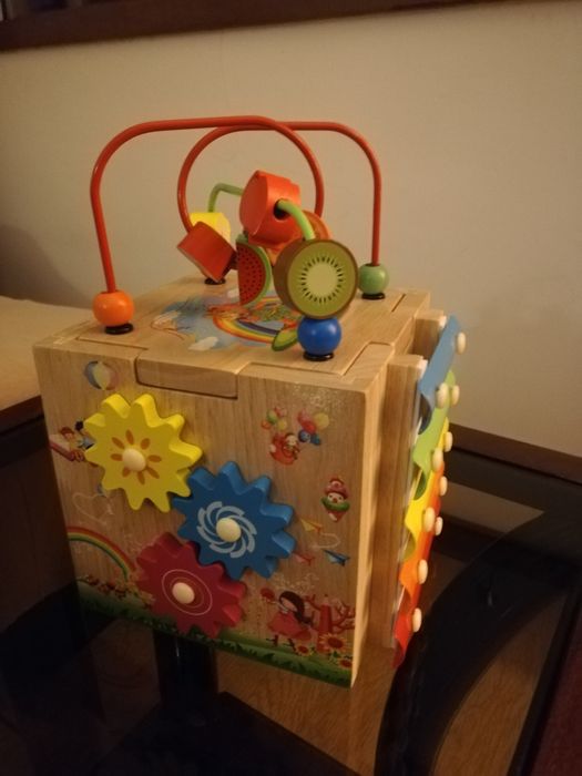 Cubo madeira criança