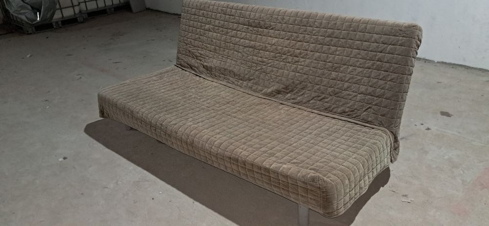 Sofá cama articulado