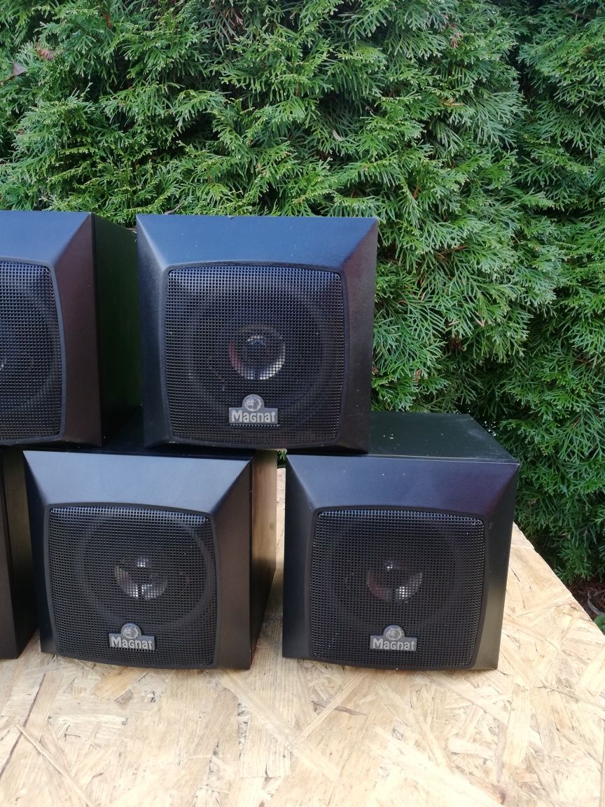 Magnat Subwoofer Kolumny Satelitki magnat cubus 5 sztuk